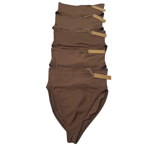 SKIMS Other - SKIMS Sleep Brief Lot of 5 Jasper XS
